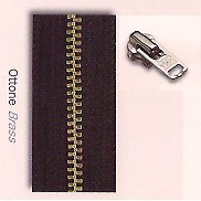 CERNIERE 4,5 OTTONE AUT YKK 20-22cm