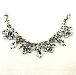 856095 APPLICAZIONE CATENA STRASS