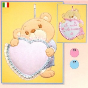 FN880.B COCCARDA ORSO CUORE AIDA