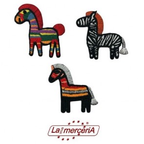 121395 APPLICAZIONI RICAMATE TERMO (2)