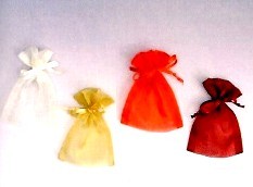 SACCHETTINO ORGANZA CREMA 7,5x10 cm
